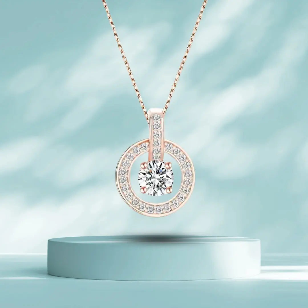 Gold necklace for women in uk