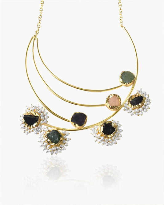 Hasli Pearl Necklace