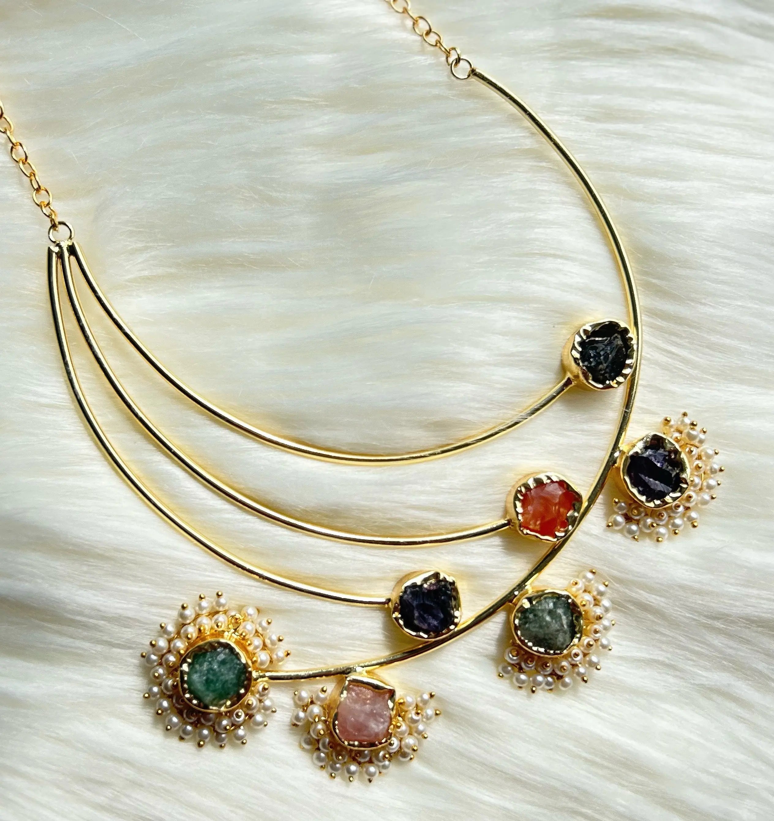 Hasli Pearl Necklace necklace My Store Black