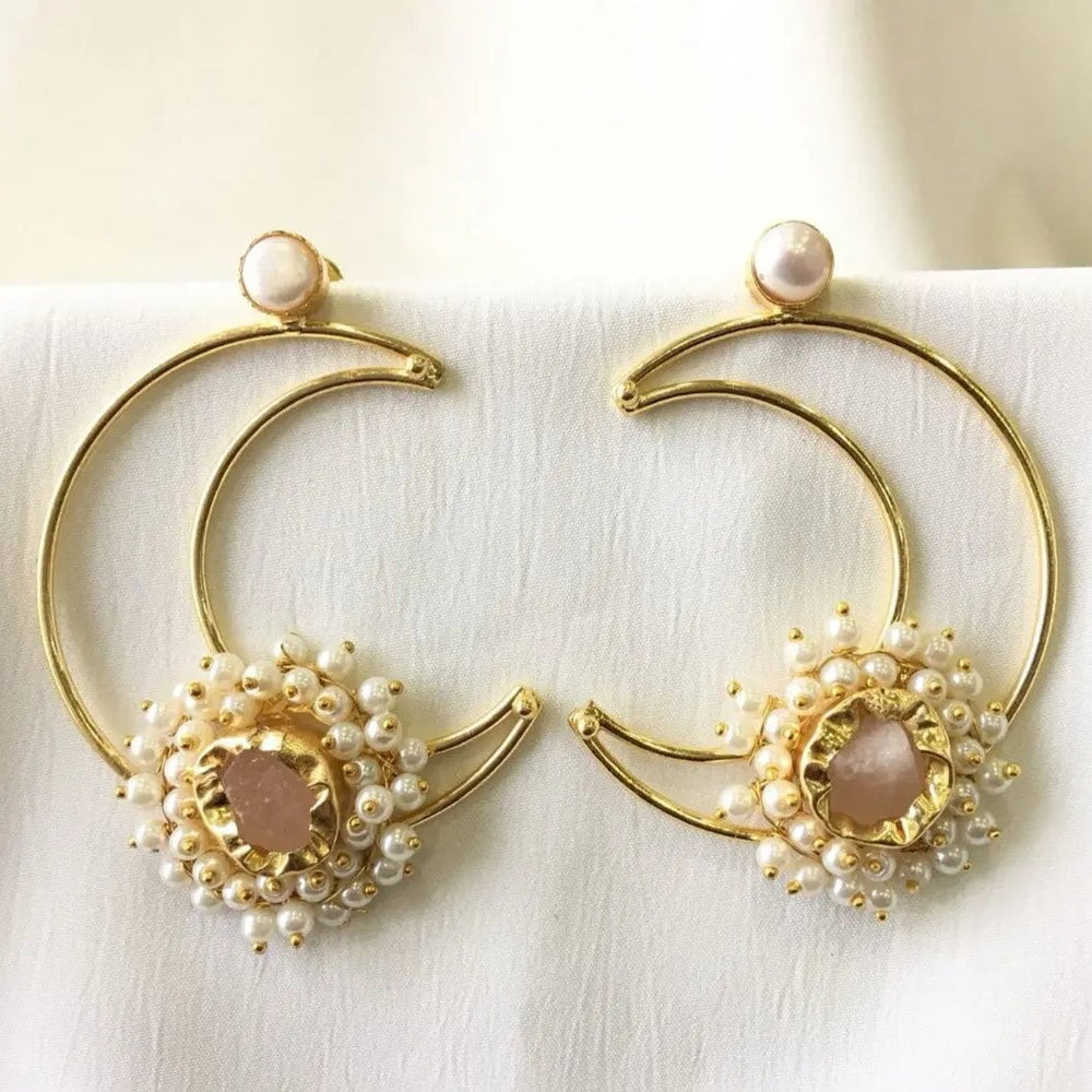 Crescent Chic earrings My Store tan