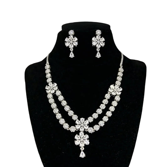 Constellation_layer_necklace