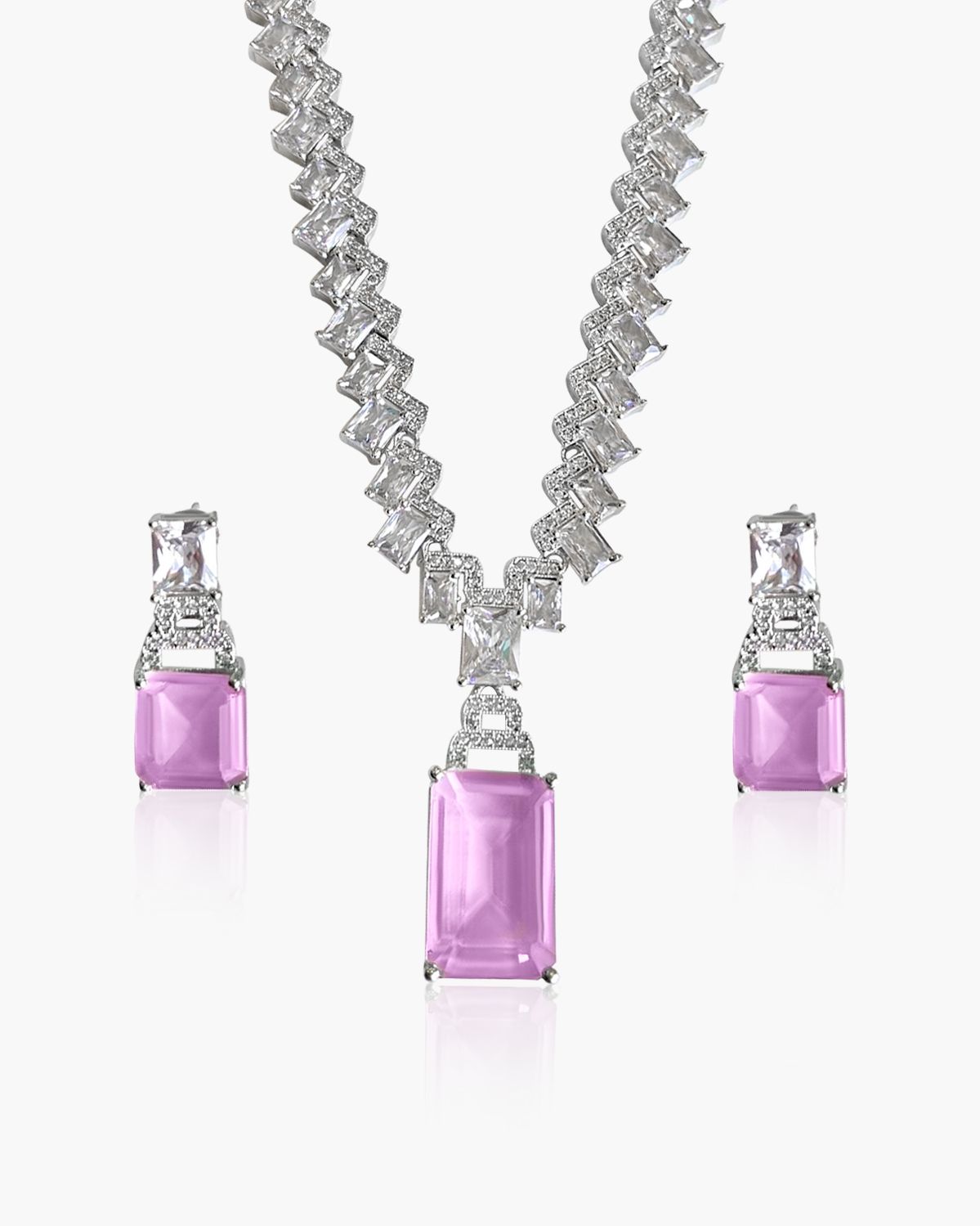 Monalisa Necklace