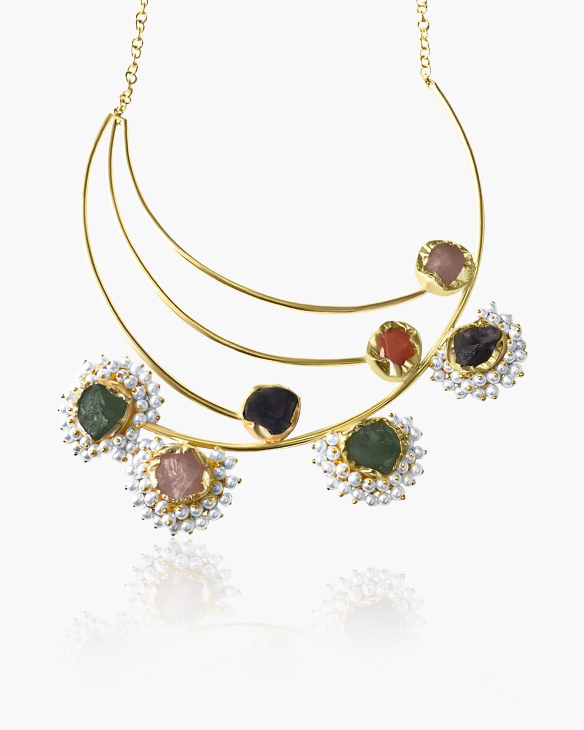 Hasli Pearl Necklace