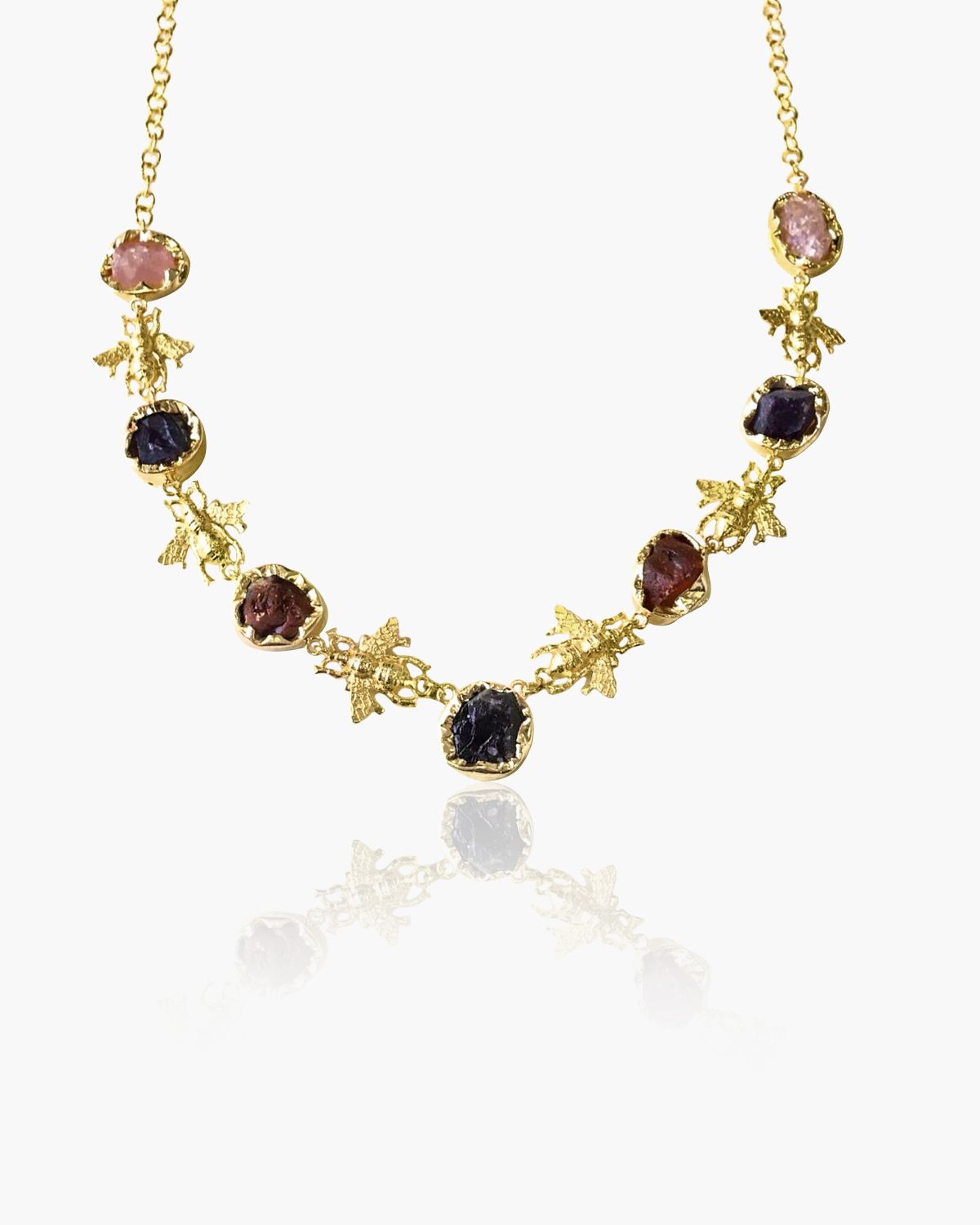 Stone strand necklace