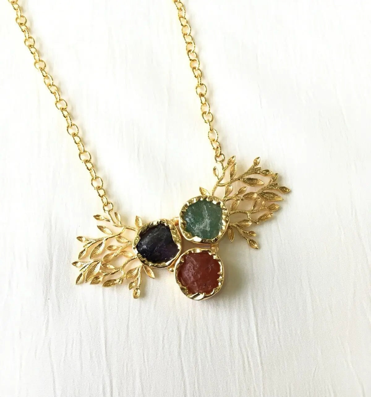 Pendant necklace for women in uk