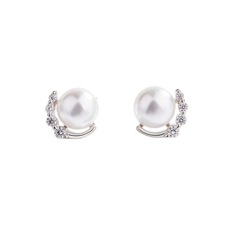 Pearl Glow Stud Earrings
