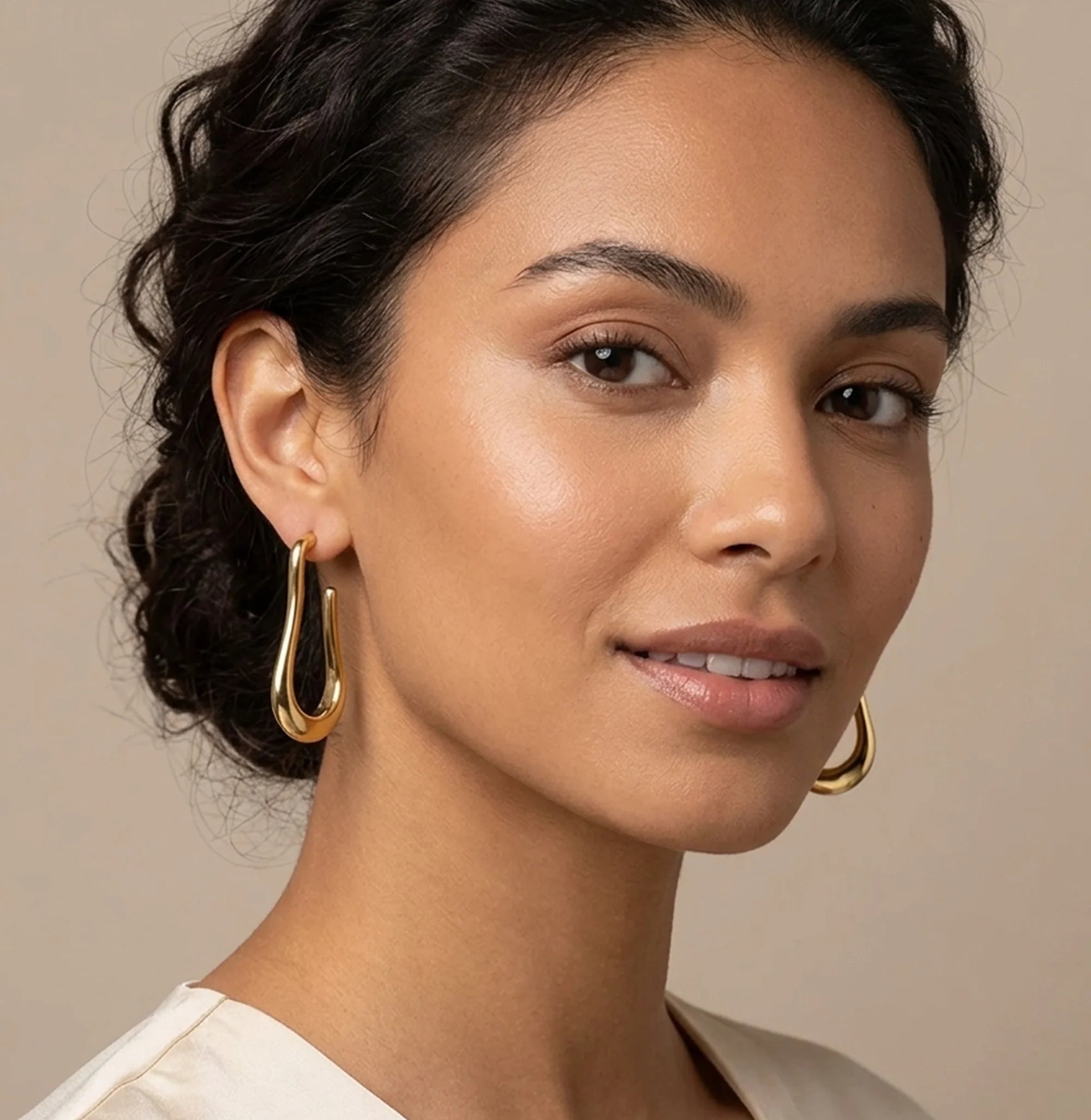 Wiggly_Hoop_Earrings